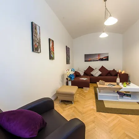 Apartamento Sunny Apart Close To Charles Bridge Praga