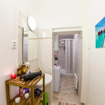Apartment Sunny Apart Close To Charles Bridge *