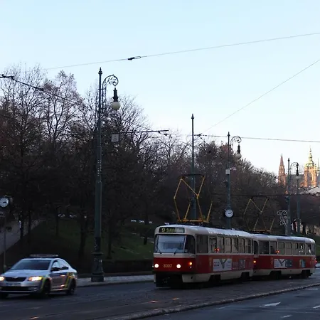 Sunny Apart Close To Charles Bridge Apartment